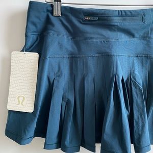 NWT Lululemon Circuit Breaker skirt Submarine size 8